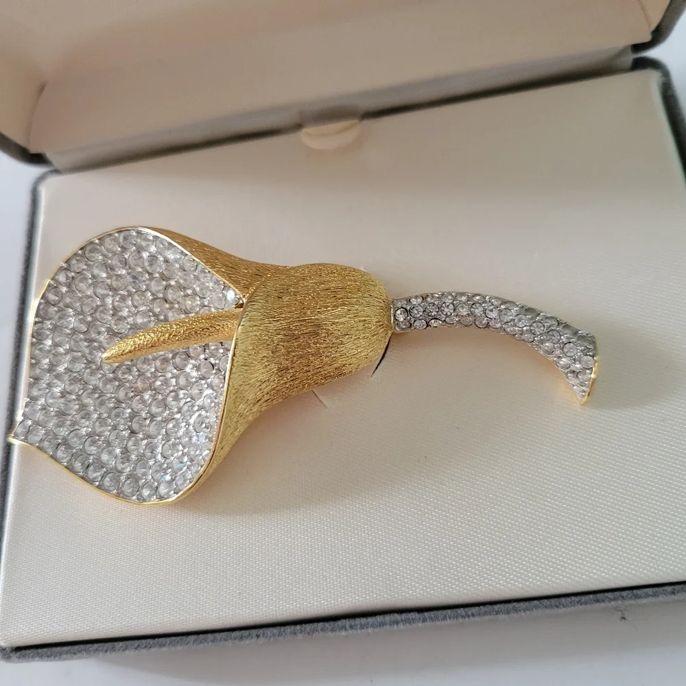 Nolan Miller Calla Lily Brooch In Box Crystals Goldtone